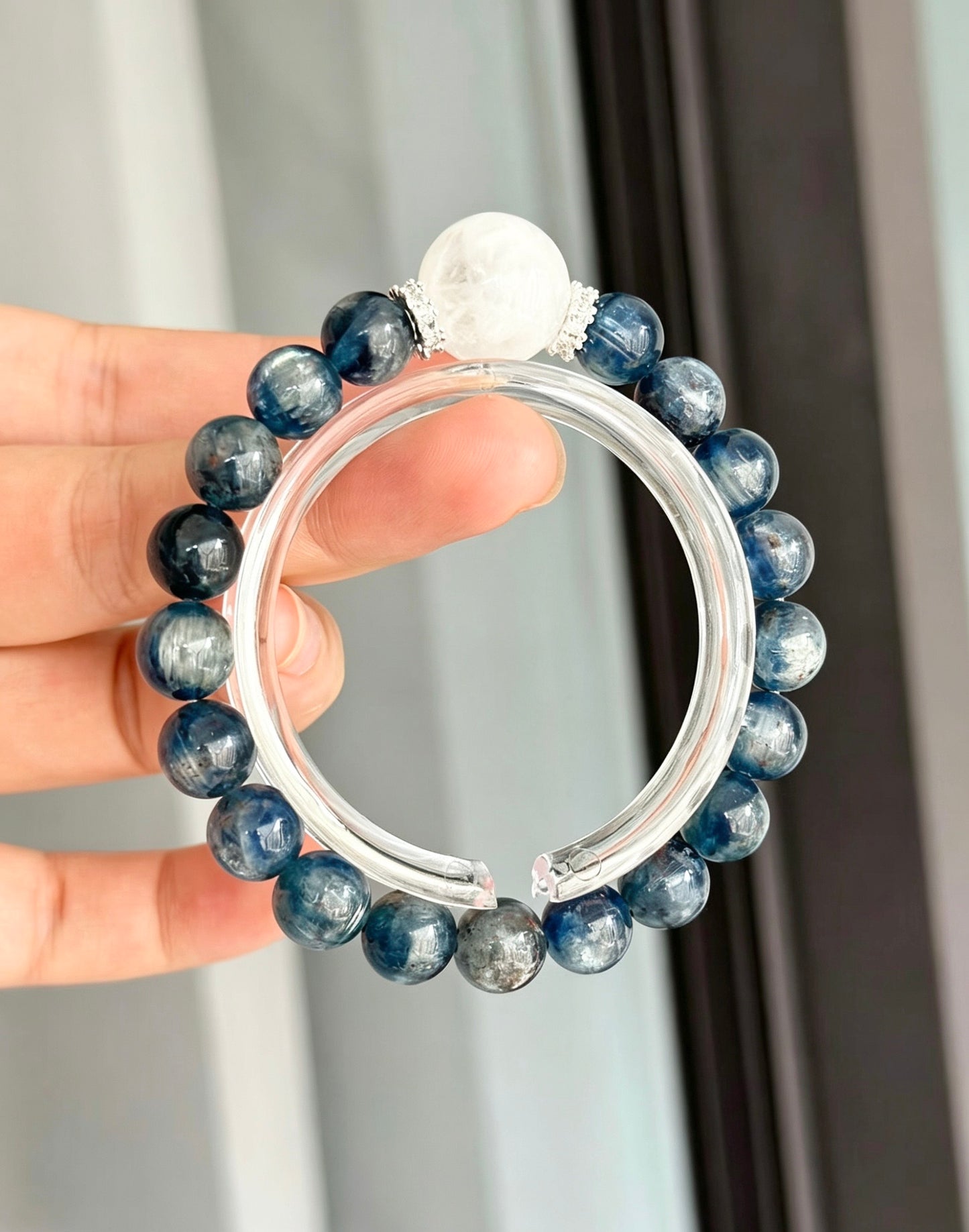 Amoria Blue Crystal and Black Sparkle Bracelet 9mm–10mm | Deep-Sea Star-Level Energy Guardian Stone · Enhances intuition and spiritual awakening · Stabilizes emotional energy · Improves decision-making and insight