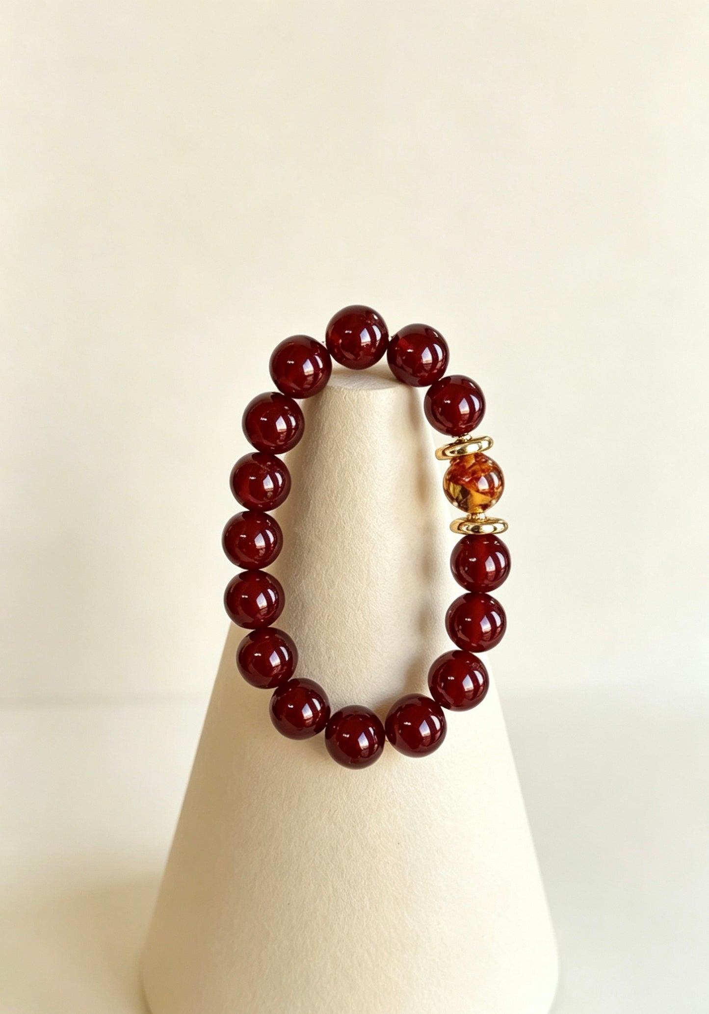 Amoria Garnet and Amber Energy Bracelet 9mm–10mm | Boost Vitality · Enhance Charm and Prosperity · Strengthen Relationships and Attract Good Fortune