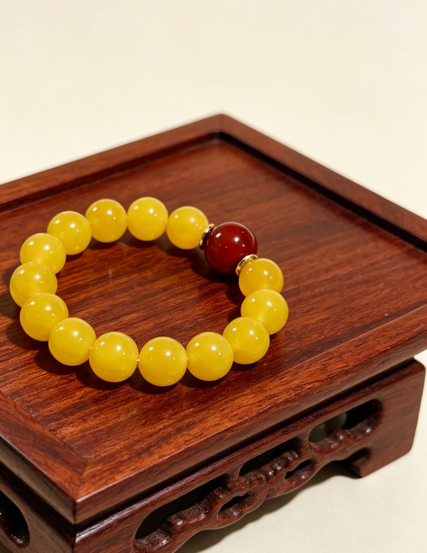 Amoria Yellow Agate Awakening Energy Bracelet 12mm | Boosts decisiveness · Unlocks inner potential · Opens the energy field for breakthrough success