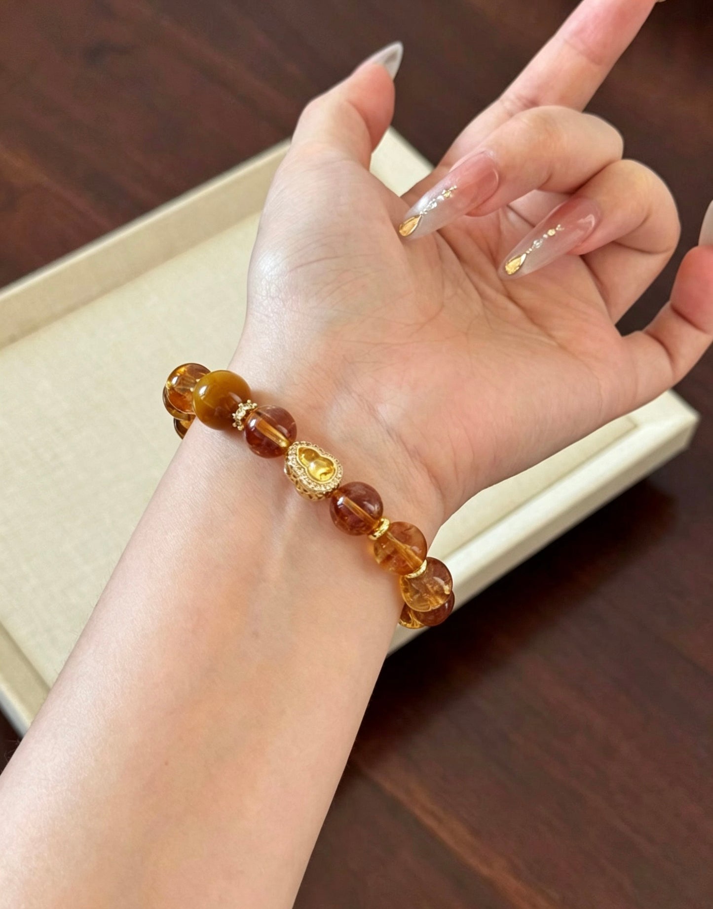 Amoria Natural Citrine Wealth-Attracting Energy Bracelet 9mm-10mm | Wealth Manifestation Accelerator · Boosts Motivation · Activates the Energy of Abundance · Protective Stone for Attracting Benefactors (Accessory Style)