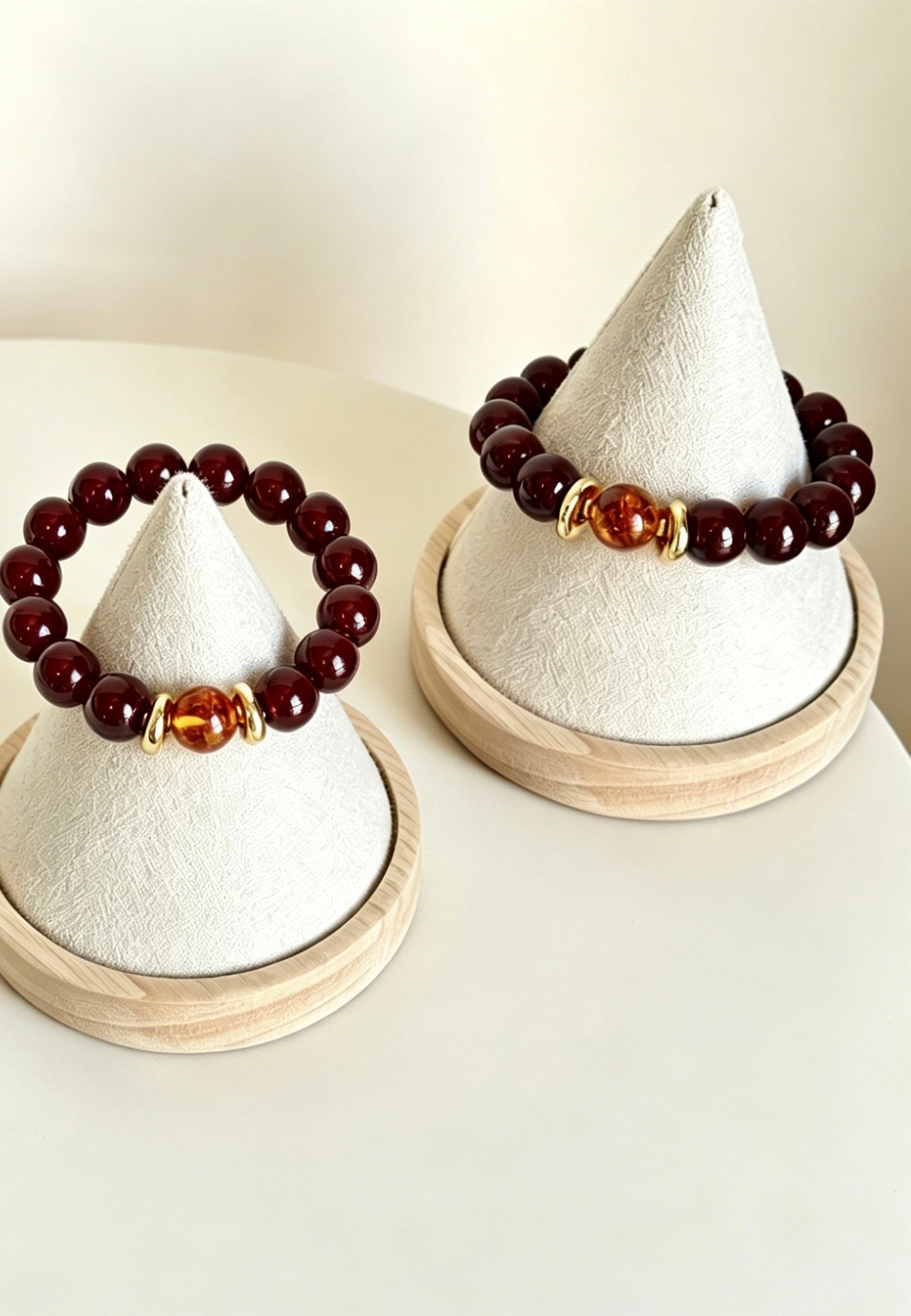 Amoria Garnet and Amber Energy Bracelet 9mm–10mm | Boost Vitality · Enhance Charm and Prosperity · Strengthen Relationships and Attract Good Fortune