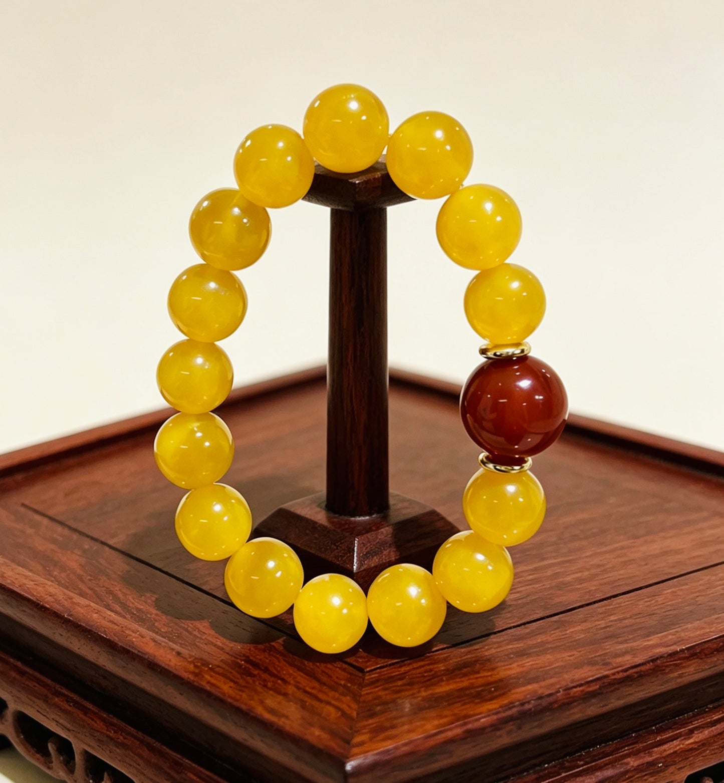 Amoria Yellow Agate Awakening Energy Bracelet 12mm | Boosts decisiveness · Unlocks inner potential · Opens the energy field for breakthrough success